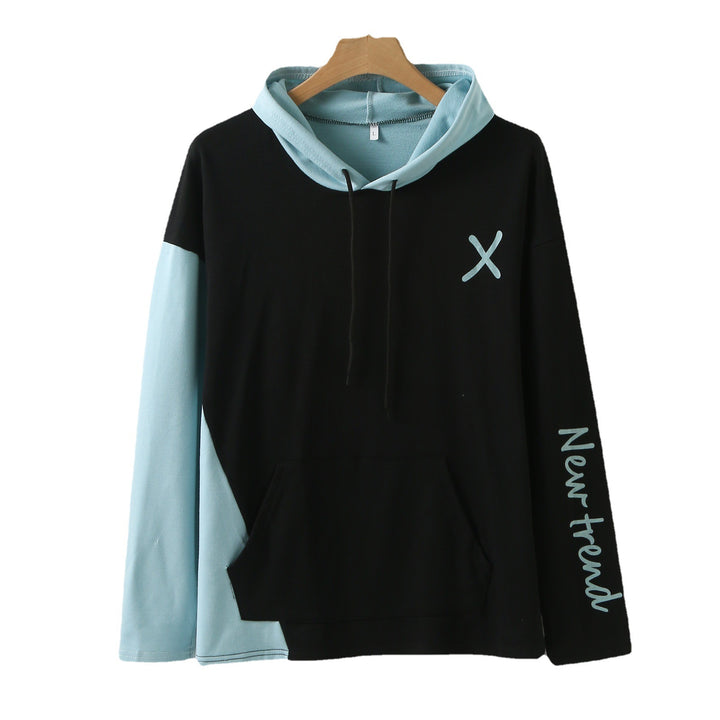 Women's hoodie with a modern color design and a practical kangaroo pocket Lune London
