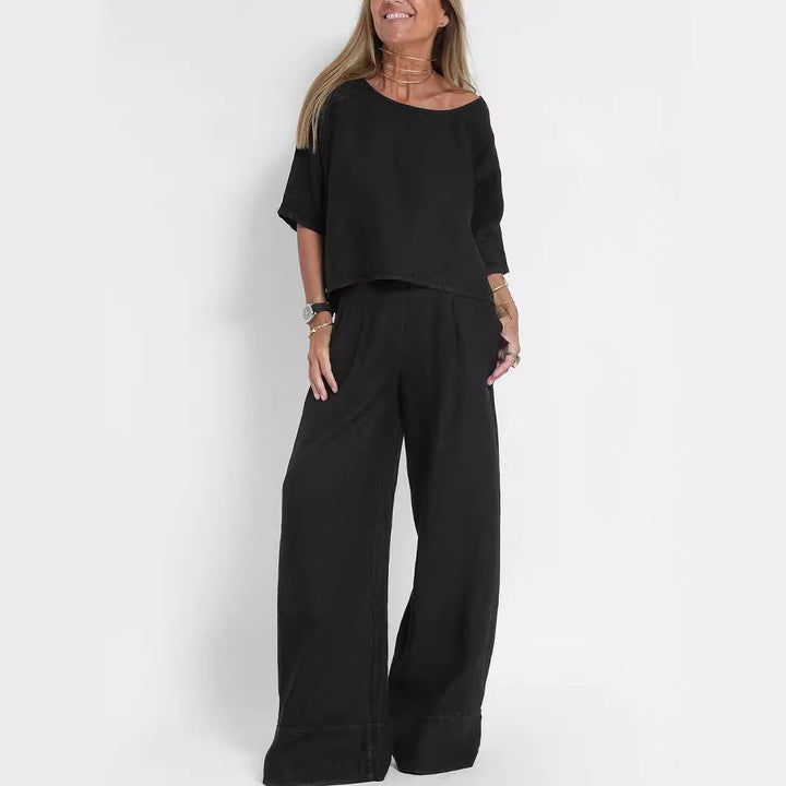 Lune London linen casual set for women with a loose top and palazzo pants