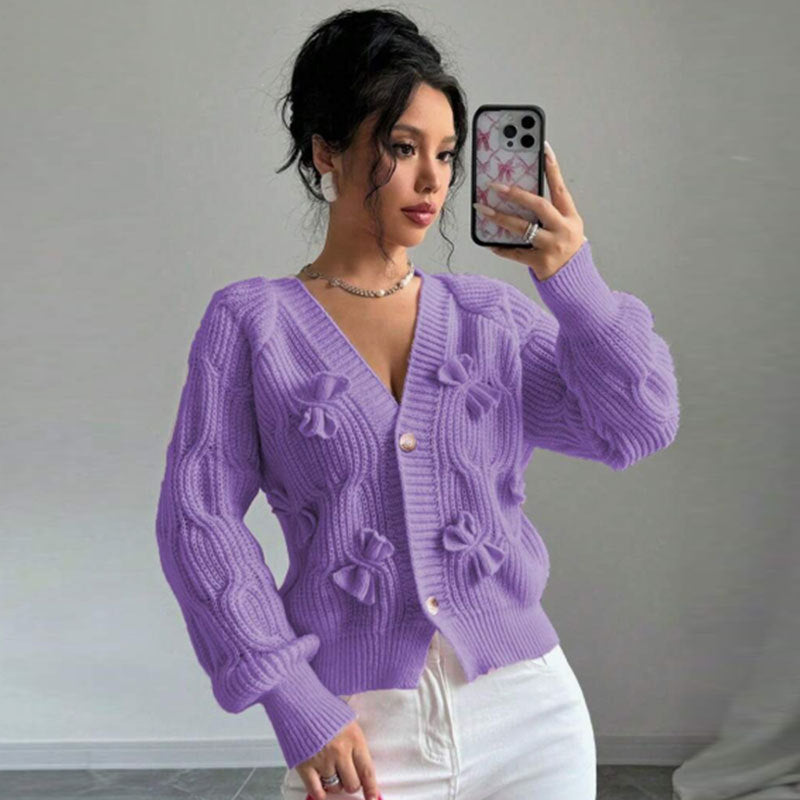 Cardigan pour femme avec design en relief floral et détails boutonnables Chic & Stil