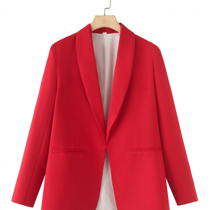 Ladies elegant blazer with unique cut and pockets Lune London