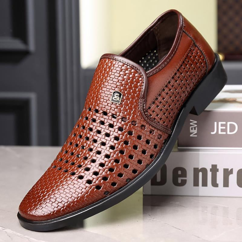 Men Breathable Handwoven Slippers Lune London