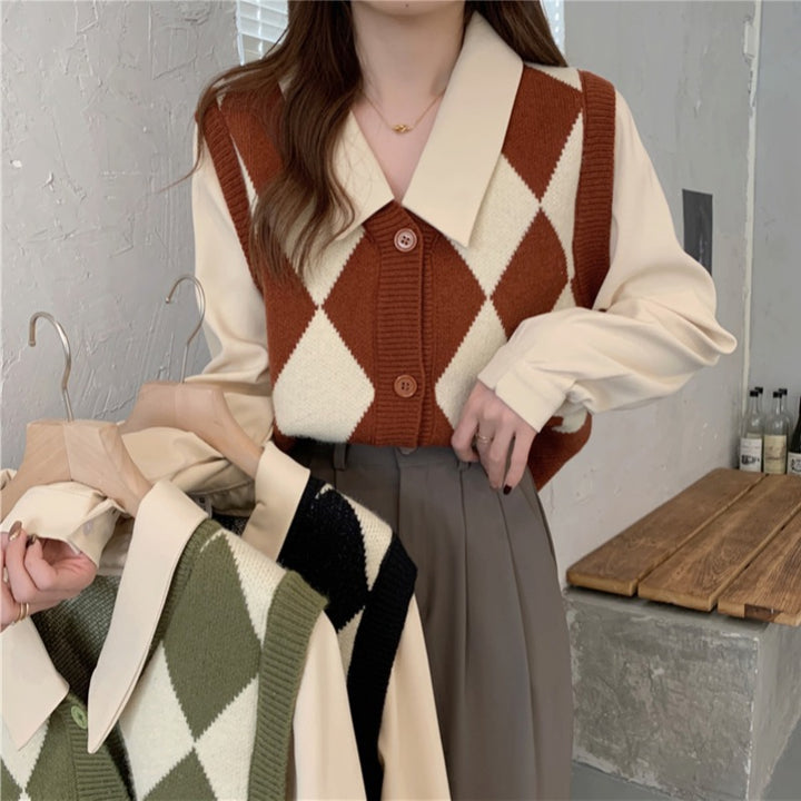 Gilet en tricot pour femmes avec motif à carreaux et col classique Chic & Stil