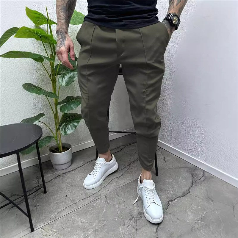 Men's slim fit jogger pants with practical pockets Lune London