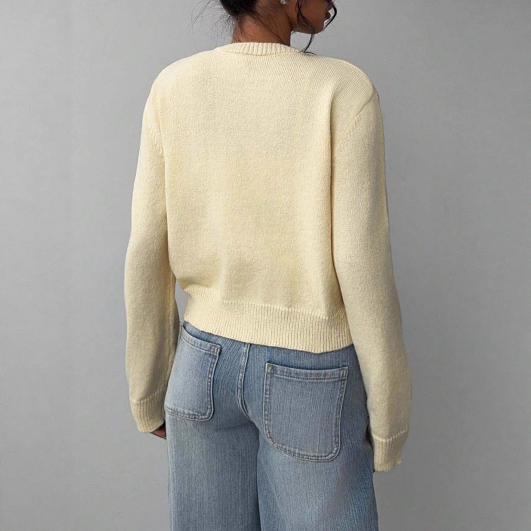Cardigan pour femmes en coton doux avec détails en boutons Chic & Stil