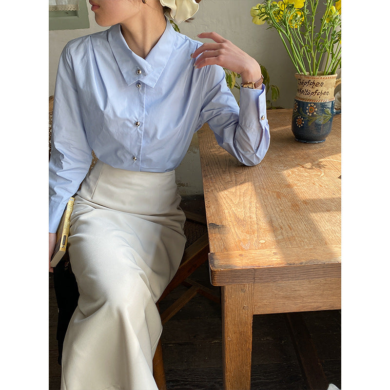 Ladies Elegant Blouse with Textured Collar and Button Closure Chic & Stil