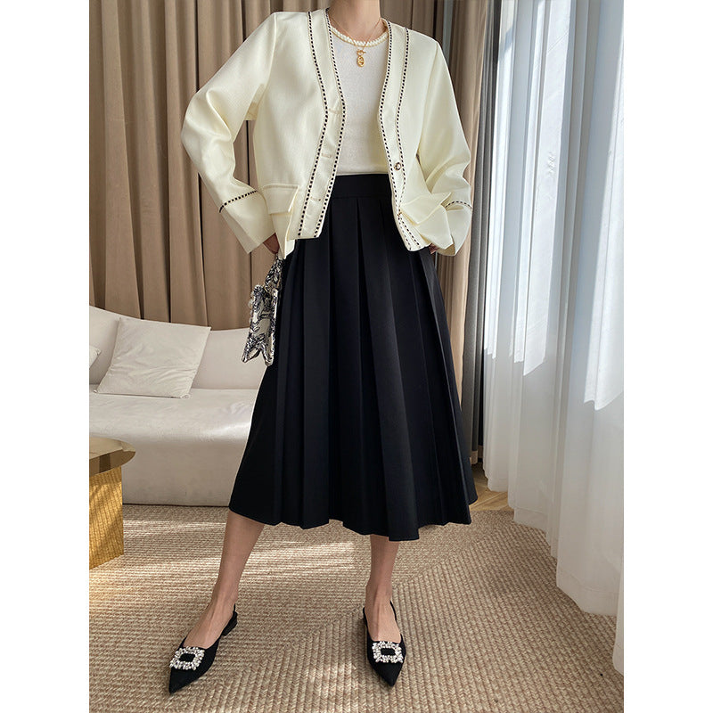 Ladies Elegant Cardigan with delicate contrast details Chic & Stil