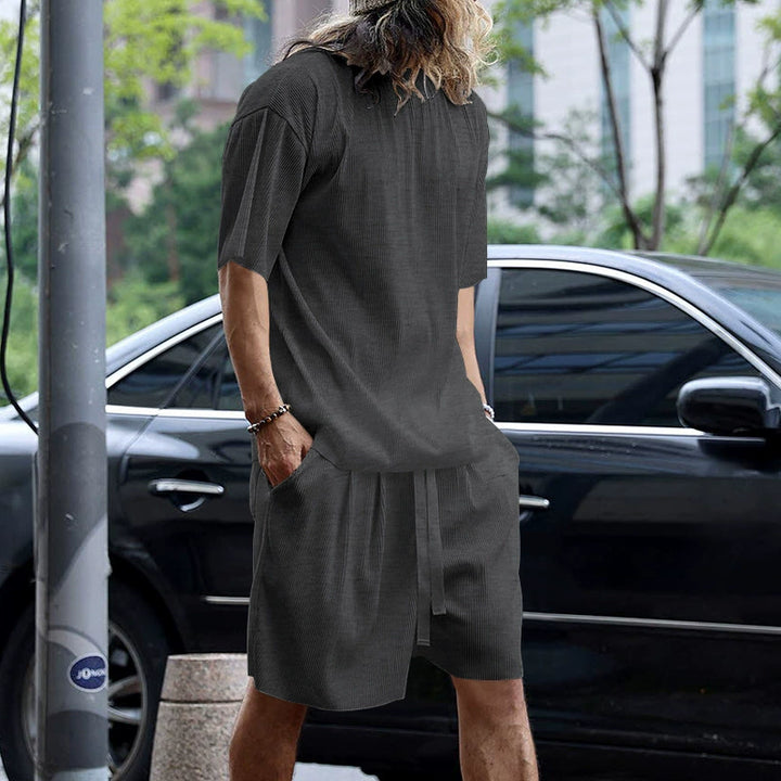 Women Casual Oversized Sweatshirt and Shorts Set Chic & Stil