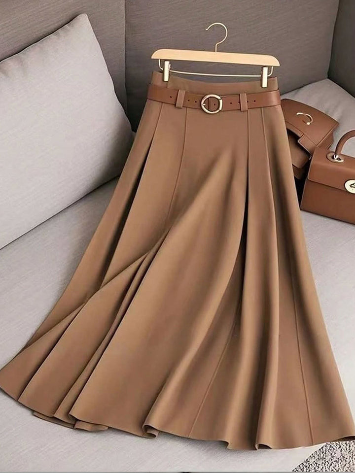 Jupe plissée évasée pour femmes avec application de ceinture élégante Chic & Stil