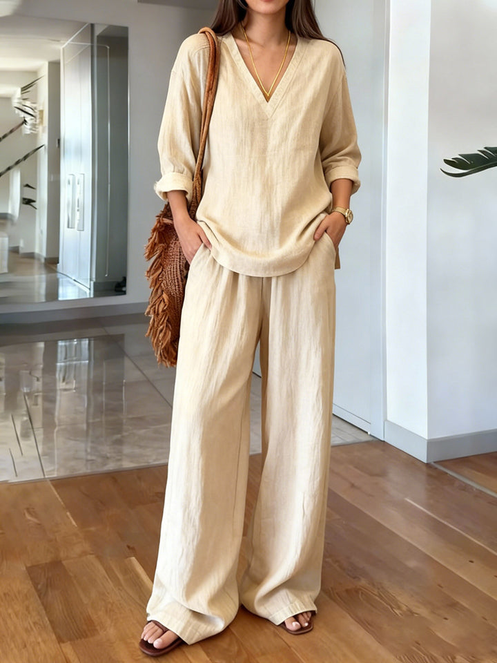 Women's Lightweight Summer Pants with Loose Fit and V-Neck Shirt Lune London