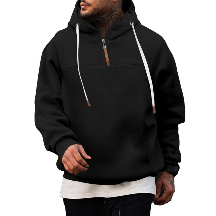 Trendy hooded sweatshirt for men with zip and practical kangaroo pockets Lune London