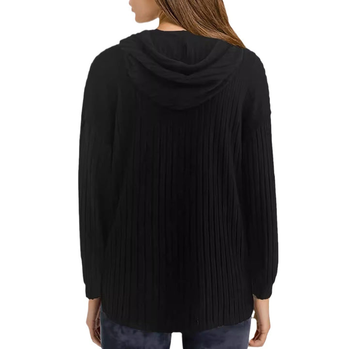 Chunky knit pullover for women with V-neck and relaxed sleeves Lune London
