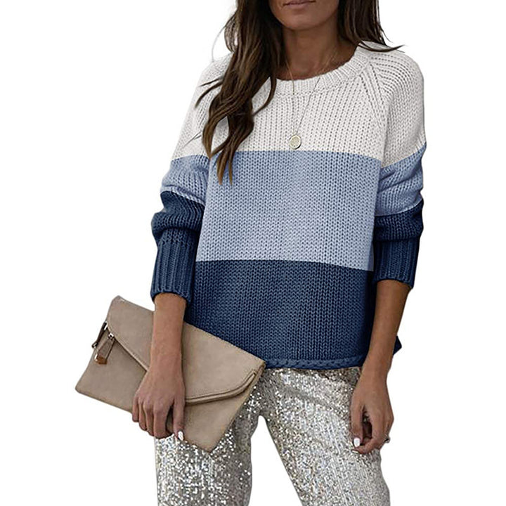 Stylish knitted pullover for women with a modern color block design Lune London