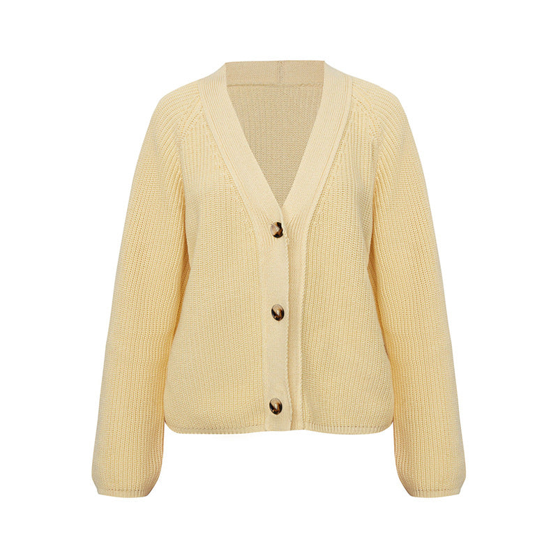 Women's knit jacket with large V-neck and button closure Lune London