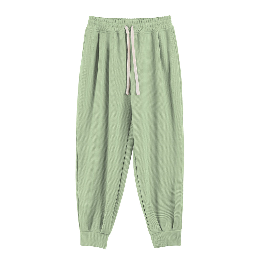 Casual men's jogging pants with elastic waistband and side pockets Lune London