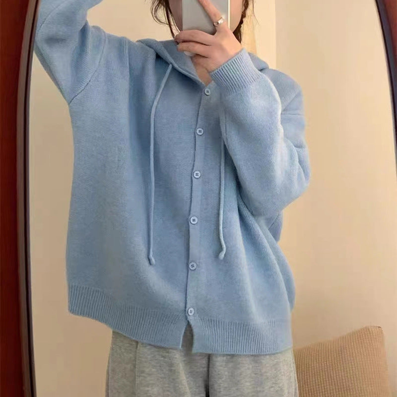 Cardigan pour femmes confortable avec capuche et fermeture à boutons Chic & Stil