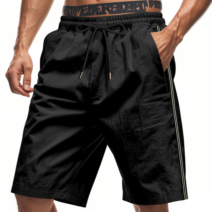 Lune London men's sporty bermuda shorts with elastic waistband and side pockets