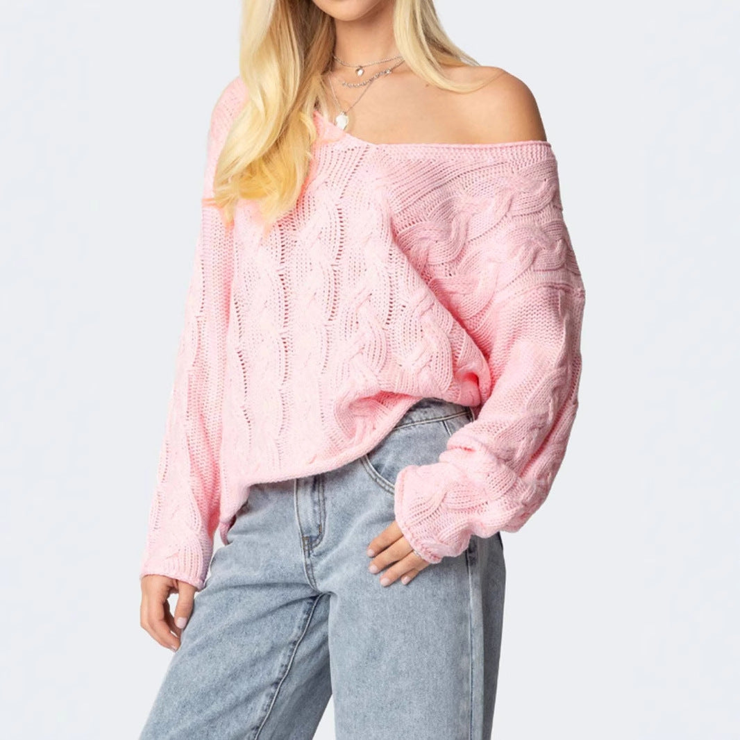 Chunky knit sweater for women with a deep V-neckline and relaxed silhouette Lune London