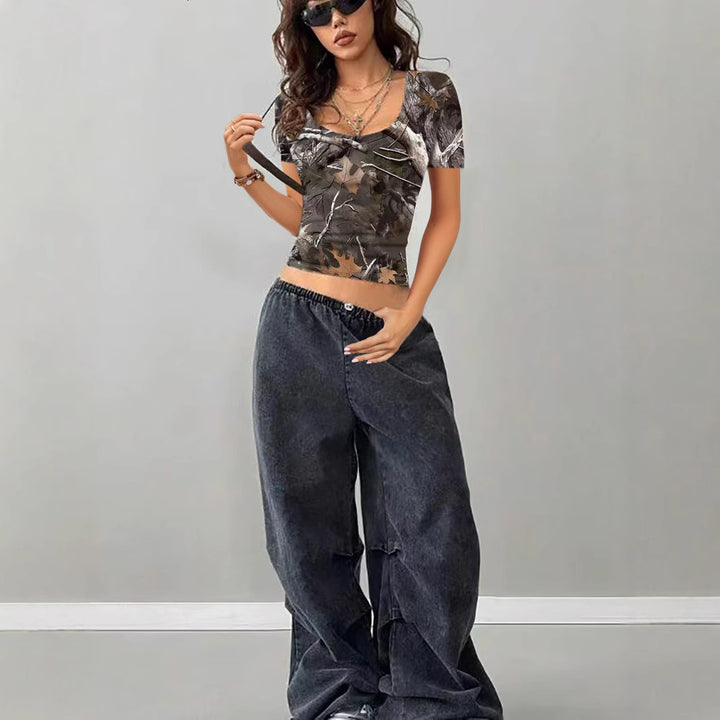 Lune London trendy V neck camo women's T-shirt