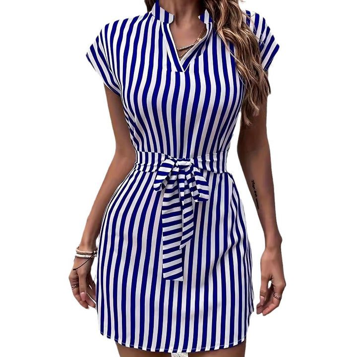 Trendy short-sleeved short dress for women with a slim belt at the waist and a fashionable striped pattern Lune London