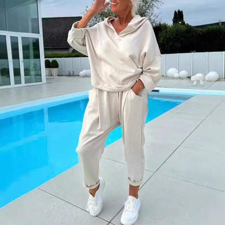 Ladies Comfortable and Stylish Relaxation Set Lune London