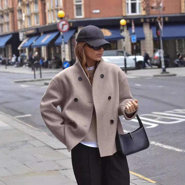 Fashionable wool jacket for women with double flap and high collar Lune London