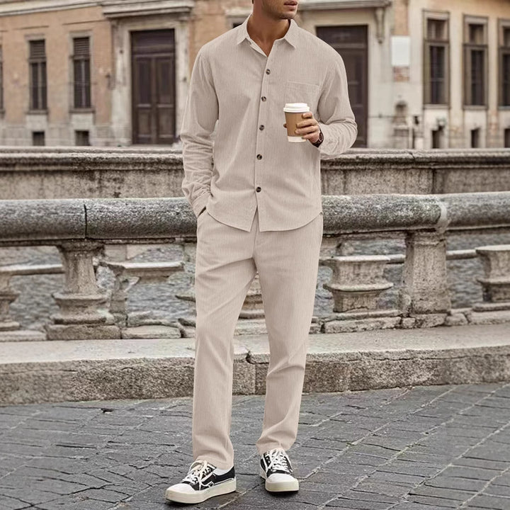 Elegant and comfortable suit for men Lune London