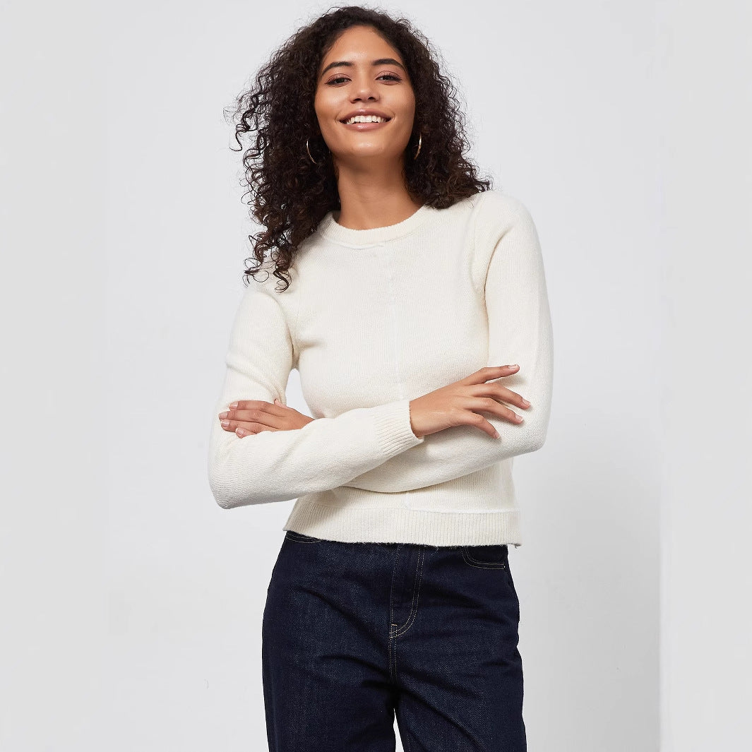 Pull en tricot pour femmes avec un joli col rond et des détails de couture modernes Lune London