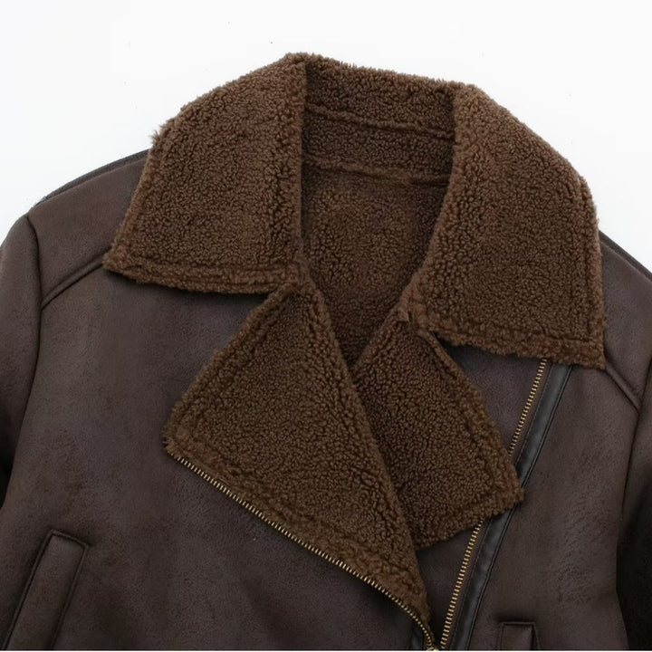 Casual biker jacket for women with a soft faux fur collar and practical pockets Lune London
