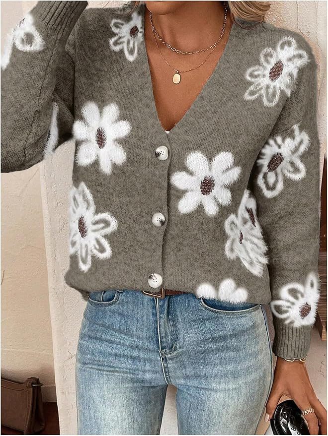 Ladies cozy cardigan with floral pattern Lune London