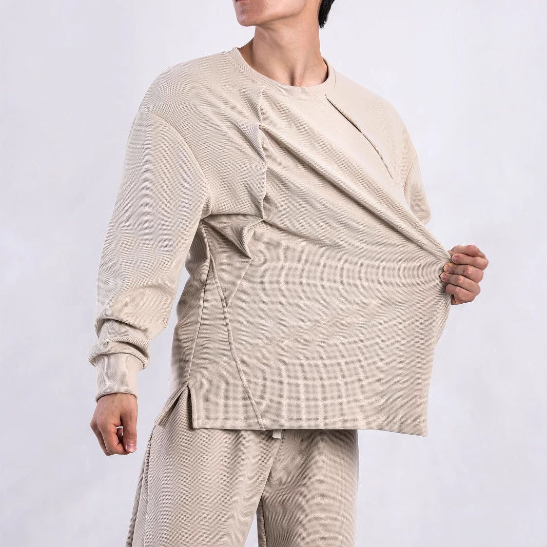 Women's sweatshirt with innovative structure design and casual fit Lune London