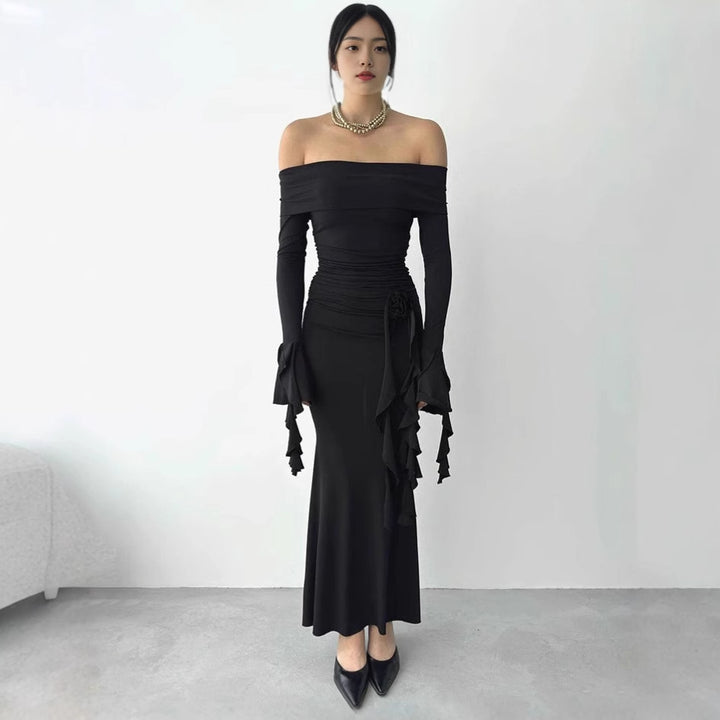 Elegant Women's Fashion Off-Shoulder Long Maxi Dress with Ruffle Details and Chic Fitted Silhouette