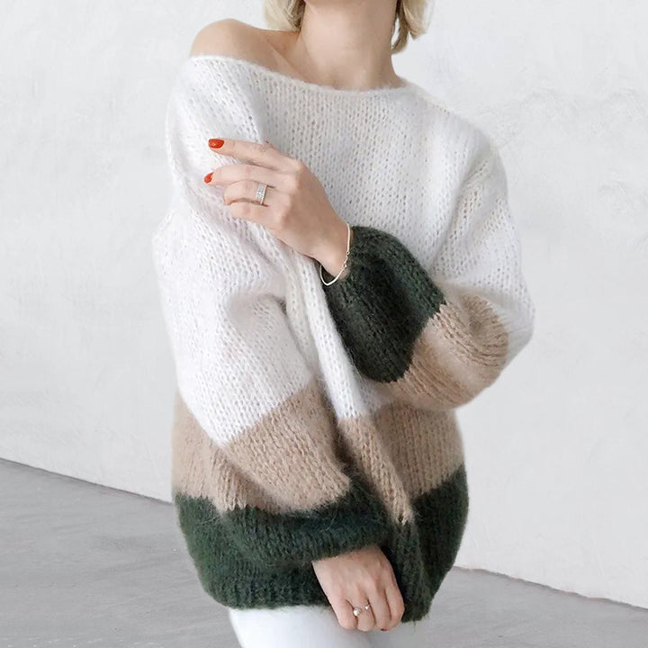 Coarse knit sweater for women with a modern block pattern and a relaxed fit Lune London