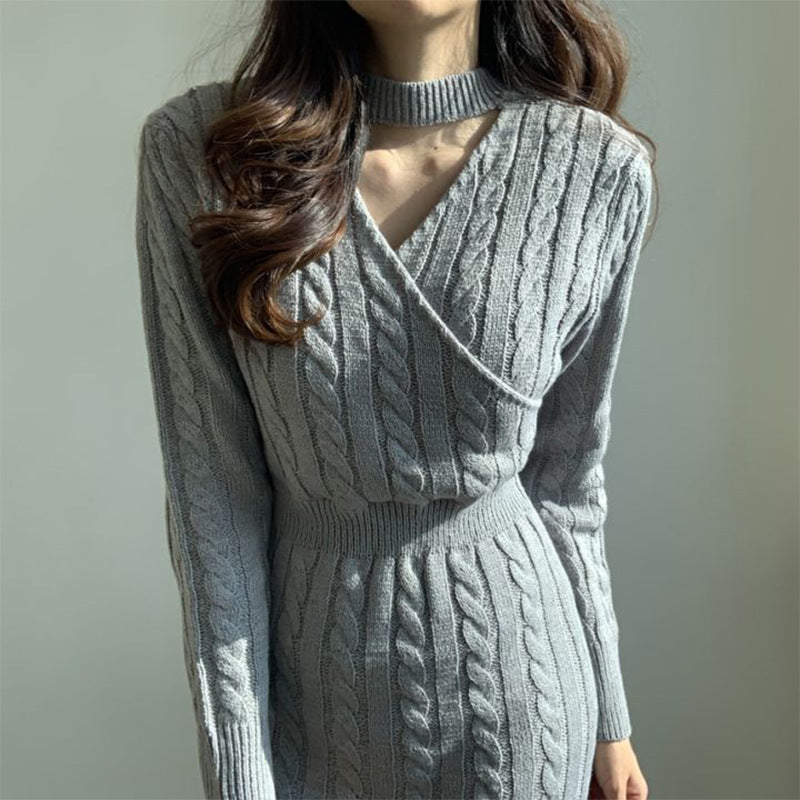 Robe tricotée pour femmes avec design en cable et fente élégante Chic & Stil