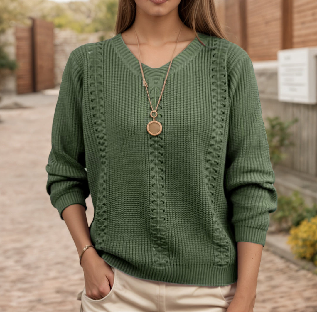 Knit sweater for women with V neckline and textured finish Lune London