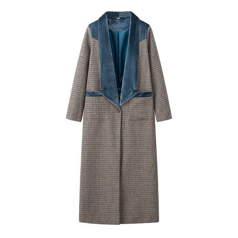 Ladies long trendy blazer with velvet lapels Lune London