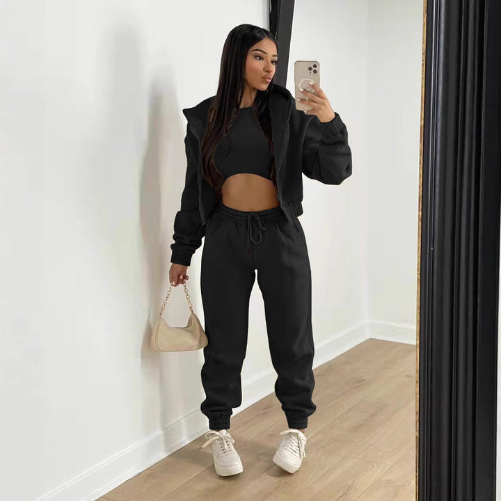 Women's Stylish Tracksuit with Casual Hoodie and Elastic Waistband Elements Lune London