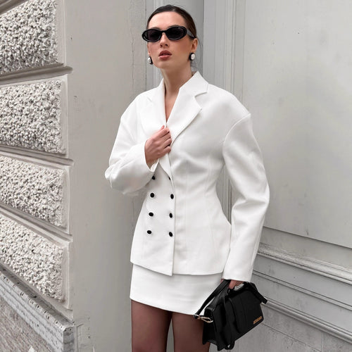 Oversized blazer jacket for women with elegant design Lune London