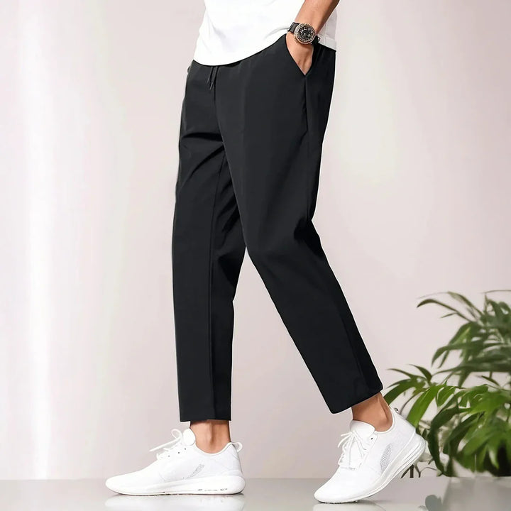 Casual trousers for men with elastic waistband and side pockets Lune London