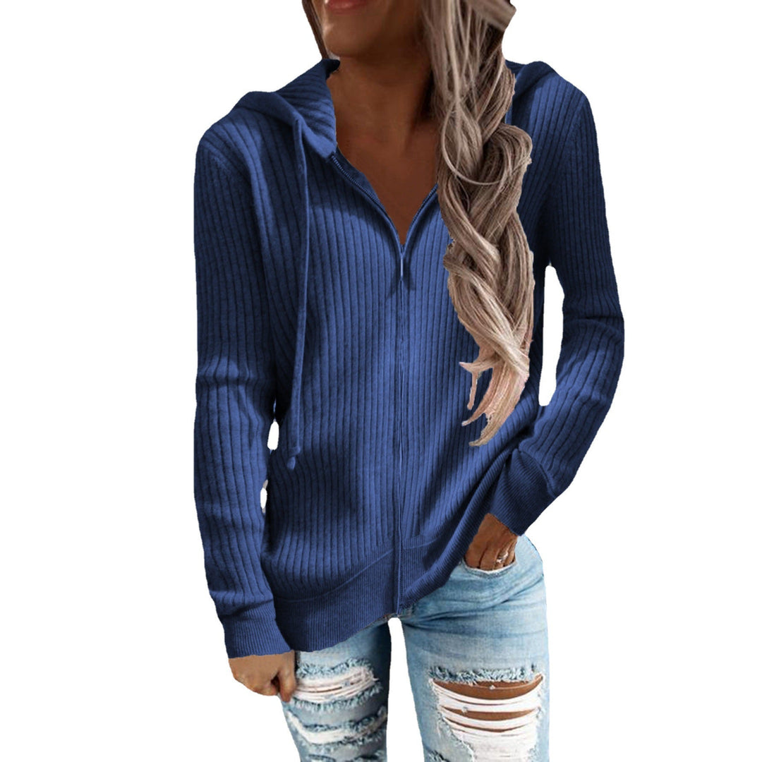 Women's sporty hooded jacket with structured ribbed look and practical pockets Lune London