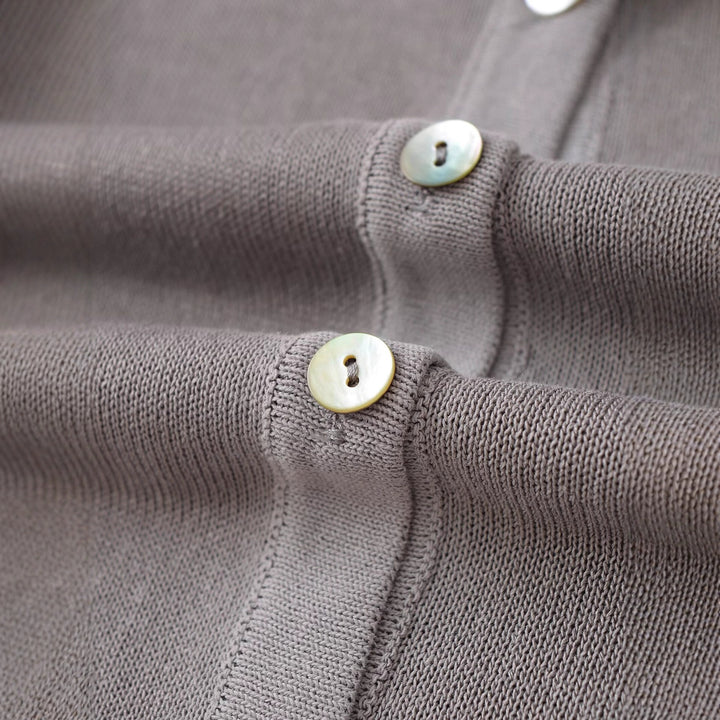 Ladies Elegant vest with fine button placket and round neckline Lune London