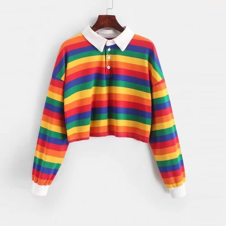 Women Cropped Polo Shirt with Colorful Stripes and Loose Fit Chic & Stil