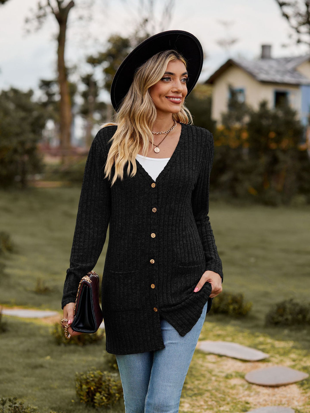 Ladies' cardigan with button placket and practical pockets Lune London