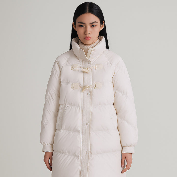 Elegant long coat for women with integrated buttons and a voluminous cut Lune London