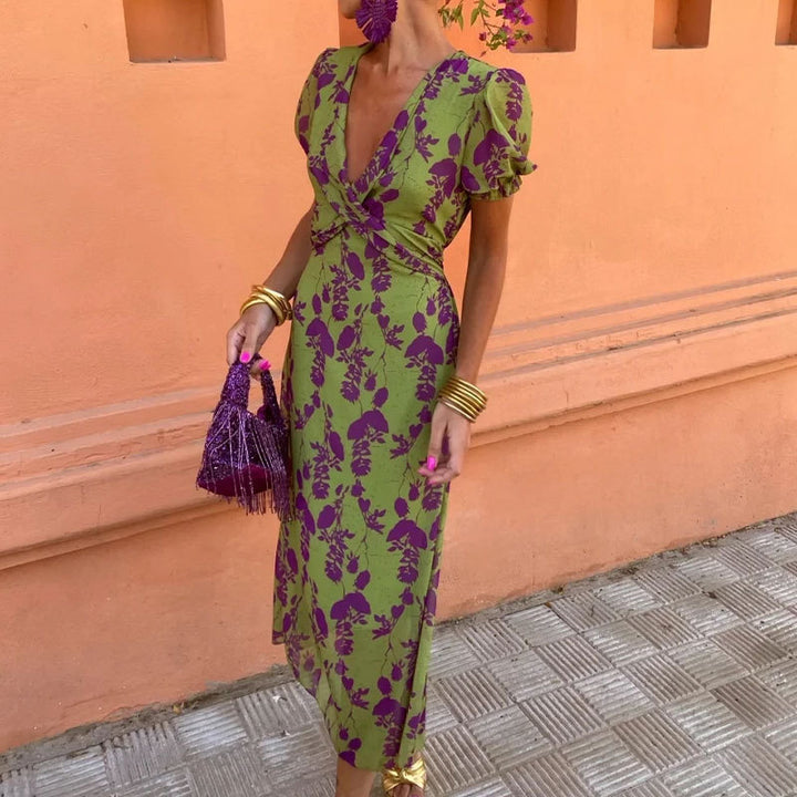 Robe maxi pour femmes avec décolleté en V profond et motif diamant artistique Chic & Stil