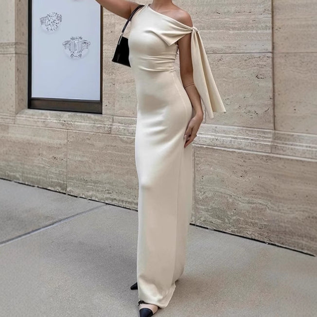 Ladies Elegant maxi dress with asymmetric shoulder design and deep V-neck Lune London