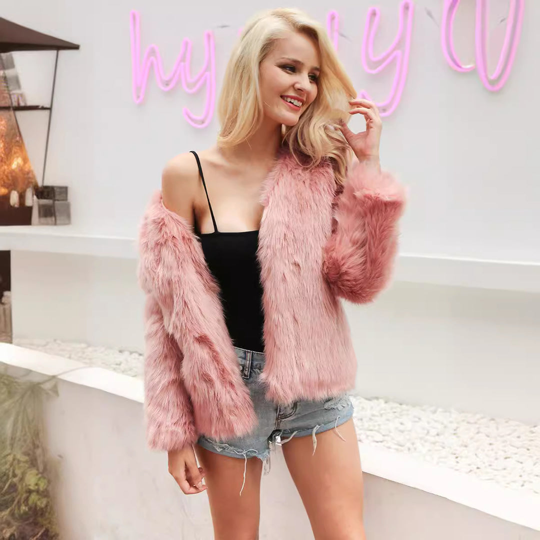 Ladies Luxurious Faux Fur Jacket with Soft Lining Lune London