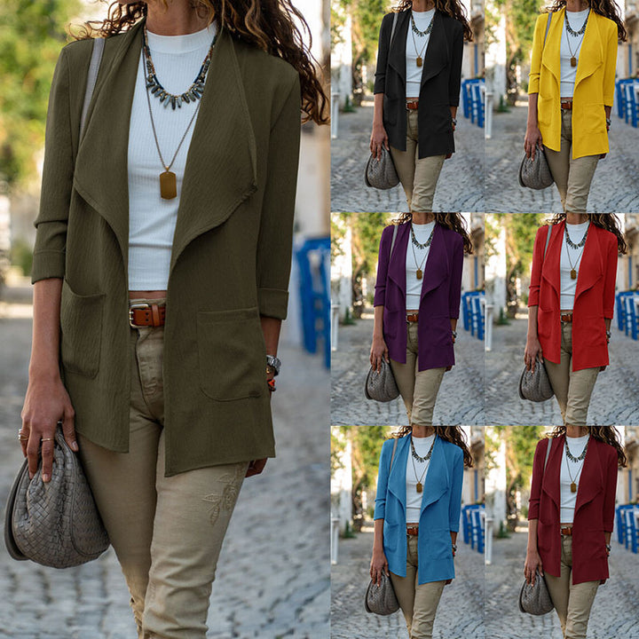 Blazer court décontracté pour femmes avec coupe ample et poches pratiques Chic & Stil