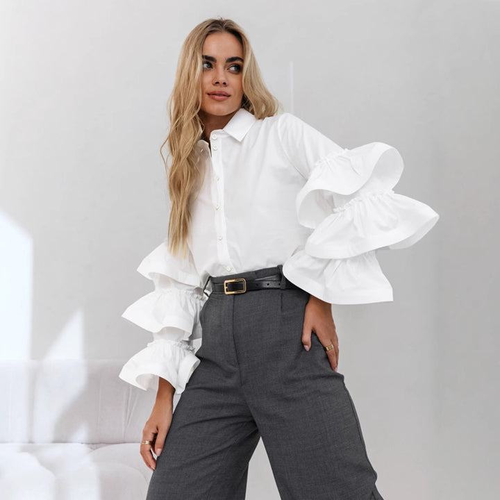 Women blouse with voluminous ruffled sleeves Lune London