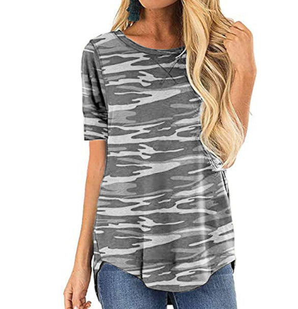 T-shirt for women with a modern leopard pattern and a loose fit Lune London