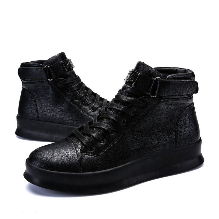 Lune London | Casual sneakers for men High-top boots by Dr. Martens